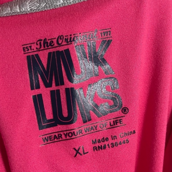 MUK LUKS • Cloud Knit "Just Cruisin" Notch Collar Pajama Top Pink Butterfly - Picture 6 of 6